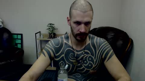 zebroroa online show from November 3, 12:30 pm