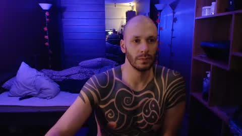 zebroroa online show from December 25, 1:31 am