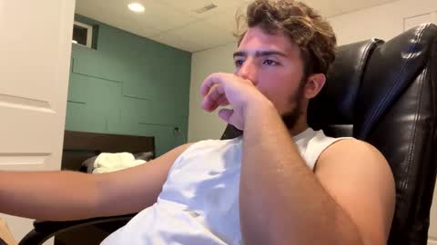 Snapshot of zebsterama chatting on September 17, 12:33 am zebsterama online show from September 17, 12:33 am