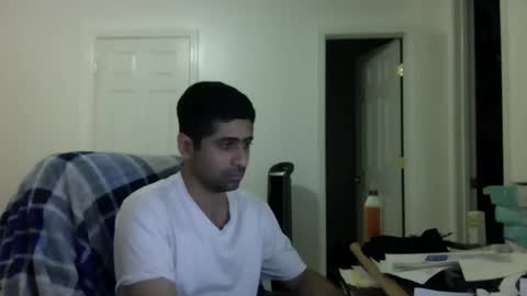 Snapshot of zee20241 chatting on January 5, 3:22 am zee20241 online show from January 5, 3:22 am