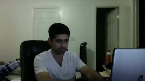 Snapshot of zee20241 chatting on December 27, 2:14 am zee20241 online show from December 27, 2:14 am