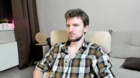 Andrew online show from November 13, 6:45 pm