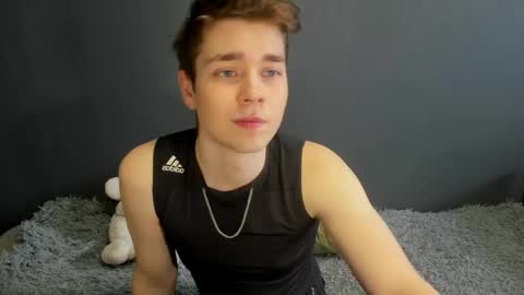 Ethan online show from April 13, 2:45 am