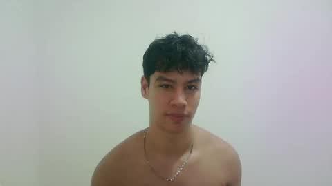 zeus_183 online show from September 16, 1:28 am