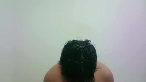 Snapshot of zeus_183 chatting on October 9, 11:31 pm zeus_183 online show from October 9, 11:31 pm