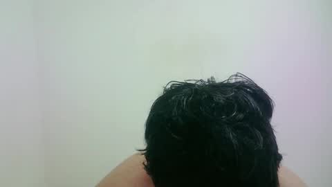 zeus_183 online show from April 28, 4:39 am