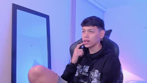 zeus_blaze online show from September 15, 11:55 am