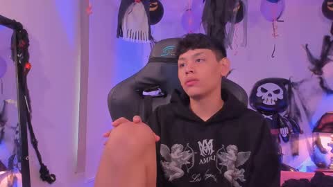 zeus_blaze online show from October 25, 12:40 pm