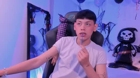 zeus_blaze online show from October 22, 12:09 pm