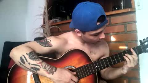 Snapshot of zeusjeff chatting on September 25, 9:24 pm zeus online show from September 25, 9:24 pm