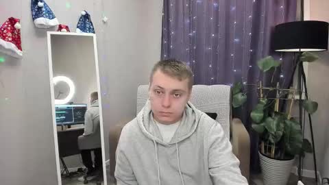 zherealkrugi online show from January 10, 1:37 pm