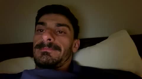 ziggy22113 online show from April 15, 8:09 pm