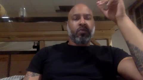 Snapshot of zionlion22 chatting on January 12, 1:00 am zionlion22 online show from January 12, 1:00 am