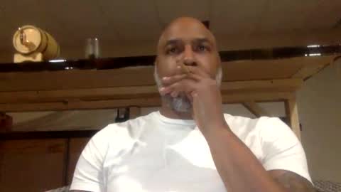 Snapshot of zionlion22 chatting on January 10, 1:10 am zionlion22 online show from January 10, 1:10 am