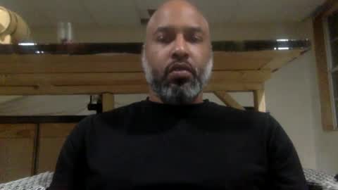 Snapshot of zionlion22 chatting on January 17, 2:08 am zionlion22 online show from January 17, 2:08 am