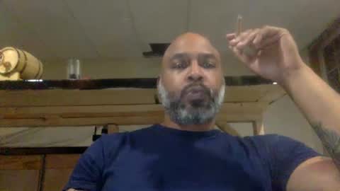 Snapshot of zionlion22 chatting on January 24, 2:28 am zionlion22 online show from January 24, 2:28 am