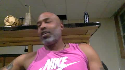 Snapshot of zionlion22 chatting on October 29, 2:36 am zionlion22 online show from October 29, 2:36 am