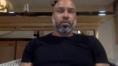 Snapshot of zionlion22 chatting on December 9, 2:24 am zionlion22 online show from December 9, 2:24 am