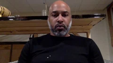 Snapshot of zionlion22 chatting on February 24, 2:19 am zionlion22 online show from February 24, 2:19 am
