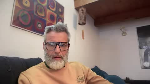 Snapshot of zkopa69 chatting on October 16, 6:32 am zkopa69 online show from October 16, 6:32 am