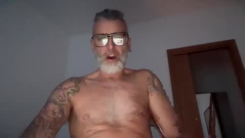 zkopa69 online show from October 26, 4:09 pm