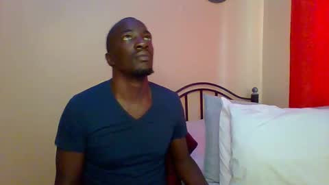 Snapshot of zlatann2012 chatting on February 17, 7:47 am Zlatann2012 online show from February 17, 7:47 am