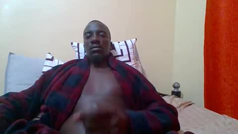 Snapshot of zlatann2012 chatting on October 23, 8:34 pm Zlatann2012 online show from October 23, 8:34 pm