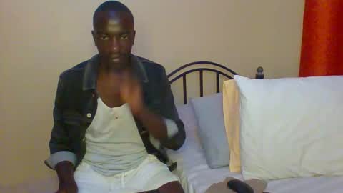 Snapshot of zlatann2012 chatting on March 11, 5:13 pm Zlatann2012 online show from March 11, 5:13 pm