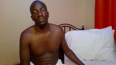 Snapshot of zlatann2012 chatting on February 18, 3:54 pm Zlatann2012 online show from February 18, 3:54 pm