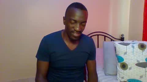 Snapshot of zlatann2012 chatting on February 5, 6:56 am Zlatann2012 online show from February 5, 6:56 am