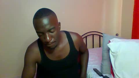 Snapshot of zlatann2012 chatting on January 6, 8:25 am Zlatann2012 online show from January 6, 8:25 am