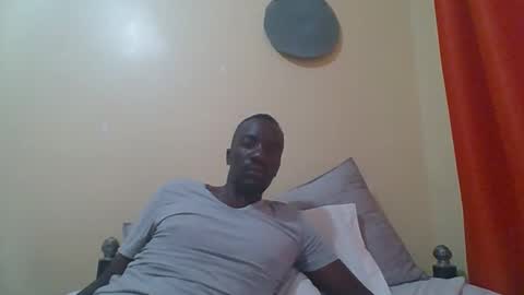 Zlatann2012 online show from November 26, 10:51 am