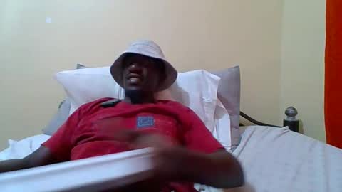 Snapshot of zlatann2012 chatting on September 13, 9:38 pm Zlatann2012 online show from September 13, 9:38 pm