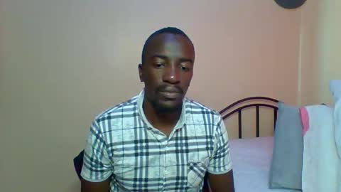 Snapshot of zlatann2012 chatting on December 26, 12:38 pm Zlatann2012 online show from December 26, 12:38 pm