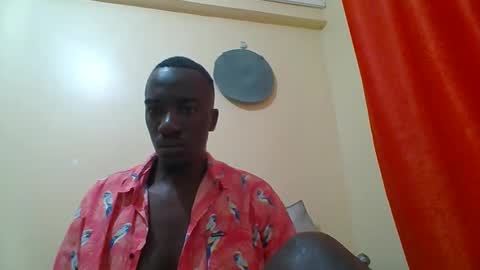 Zlatann2012 online show from November 9, 4:49 am