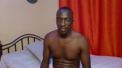 Snapshot of zlatann2012 chatting on February 11, 5:18 pm Zlatann2012 online show from February 11, 5:18 pm
