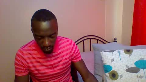 Snapshot of zlatann2012 chatting on January 31, 8:22 am Zlatann2012 online show from January 31, 8:22 am