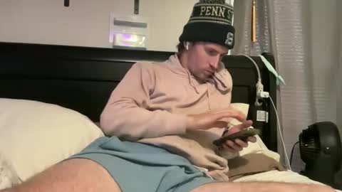 Gregm0419 online show from November 24, 8:43 pm