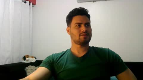 Snapshot of zohan_haidar chatting on March 5, 3:19 am ZohanMohamed online show from March 5, 3:19 am