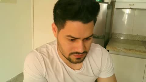 Snapshot of zohan_haidar chatting on October 8, 8:24 pm ZohanMohamed online show from October 8, 8:24 pm