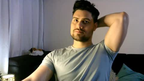 Snapshot of zohan_haidar chatting on February 17, 9:24 am ZohanMohamed online show from February 17, 9:24 am