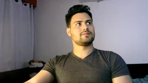 Snapshot of zohan_haidar chatting on March 7, 4:02 am ZohanMohamed online show from March 7, 4:02 am