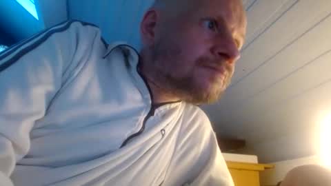 zolexthomas online show from April 7, 6:08 pm