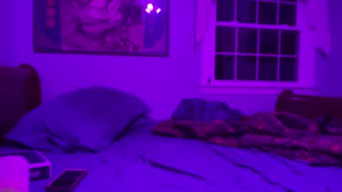 Snapshot of zorakload chatting on October 20, 3:21 am Jesse online show from October 20, 3:21 am