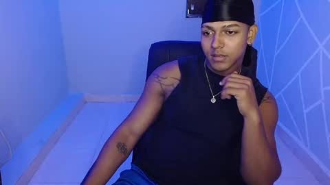 Zoriel online show from April 5, 12:34 pm