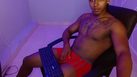 Zoriel online show from April 10, 7:43 pm