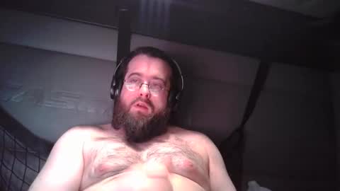 Snapshot of zutalos_xiii chatting on February 17, 5:53 pm zutalos_xiii online show from February 17, 5:53 pm