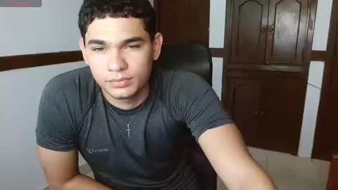 Snapshot of zyrosxk chatting on September 19, 1:00 pm antonio felipe online show from September 19, 1:00 pm