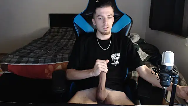 AlbanerYaro45 online show from February 2, 10:17 pm