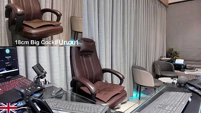 OnlineBossUK online show from June 17, 5:26 pm